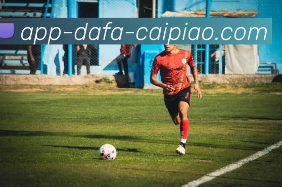 奥尼尔谈里夫斯表现出色但詹姆斯回归后将面临角色调整挑战